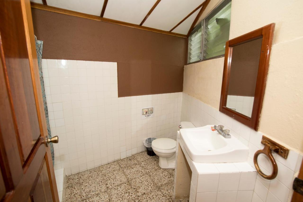 Hotel Tikal Inn Extérieur photo