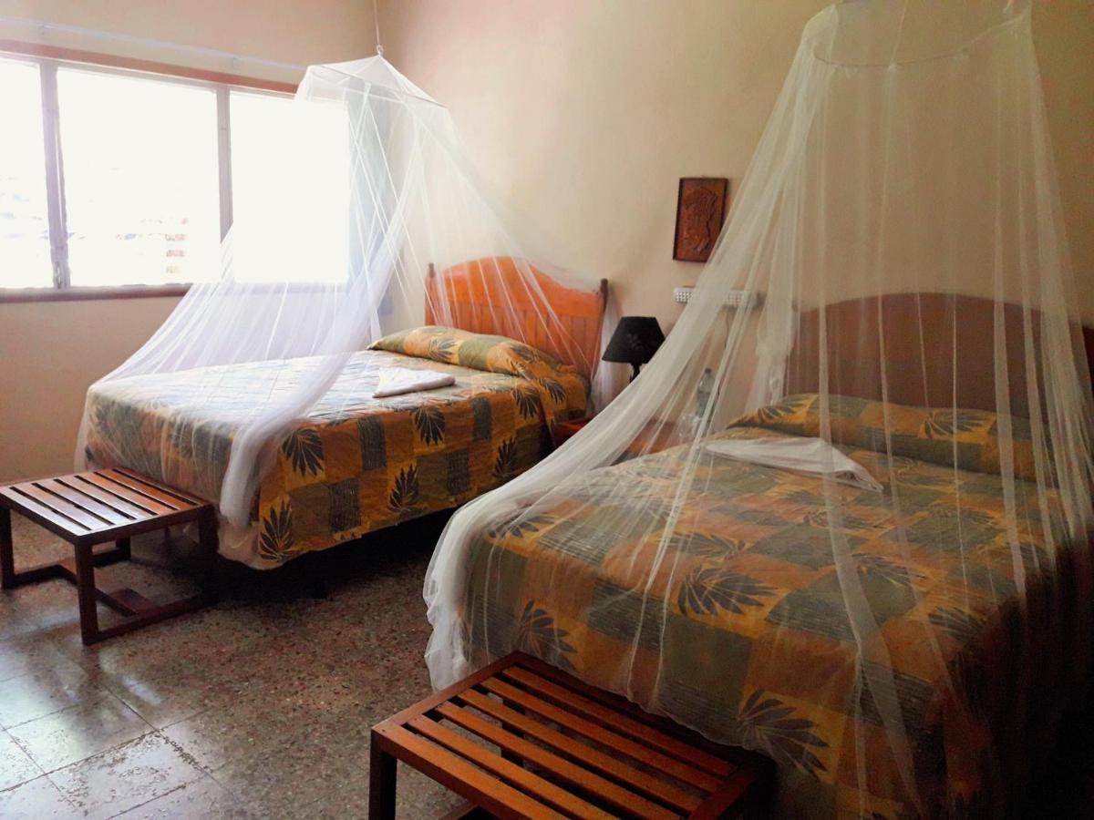 Hotel Tikal Inn Extérieur photo