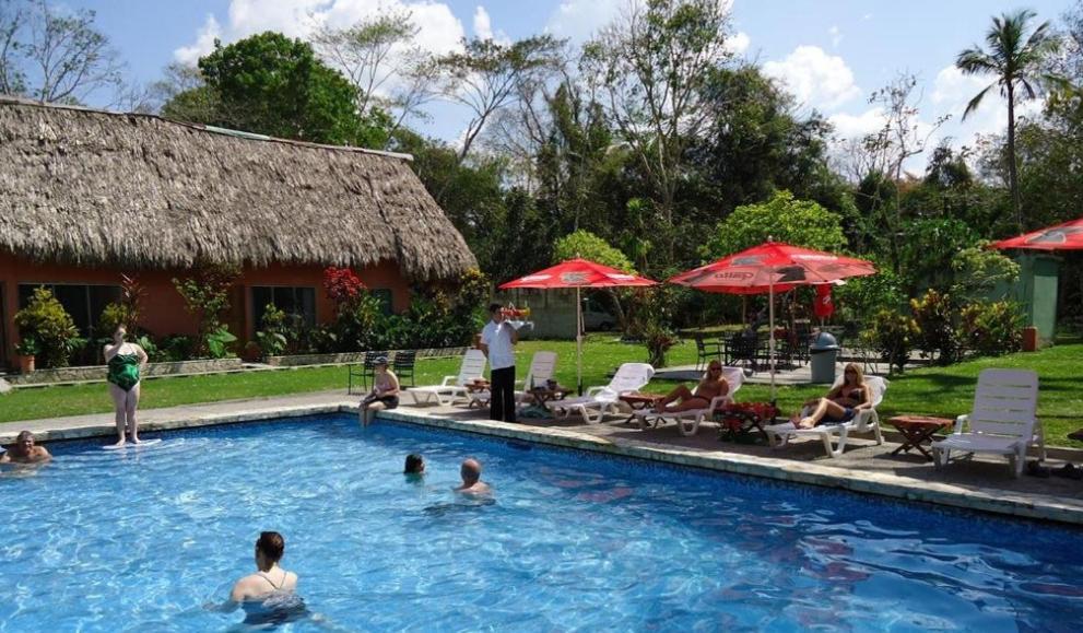 Hotel Tikal Inn Extérieur photo