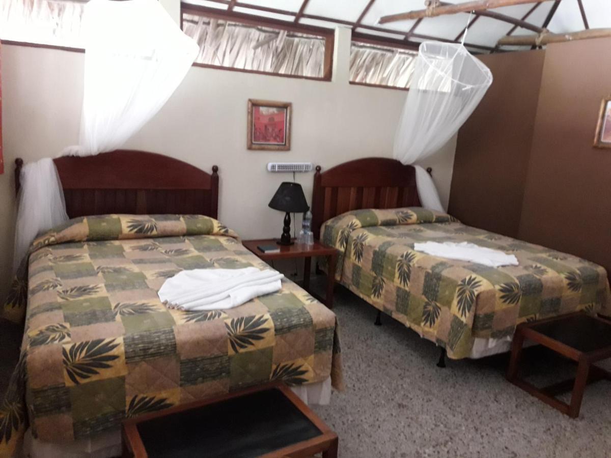 Hotel Tikal Inn Extérieur photo