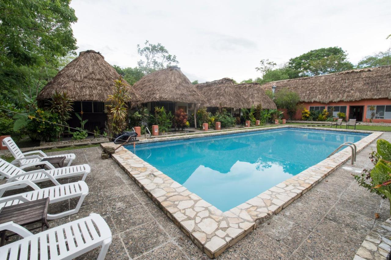 Hotel Tikal Inn Extérieur photo
